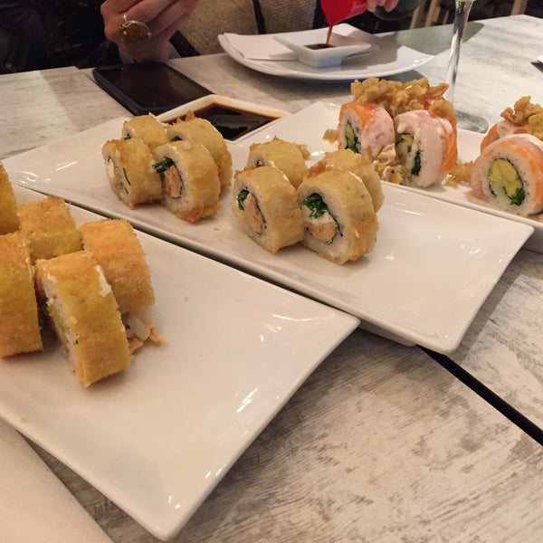 5/12/2015 tarihinde Bernardita P.ziyaretçi tarafından Senz Nikkei Restaurant'de çekilen fotoğraf