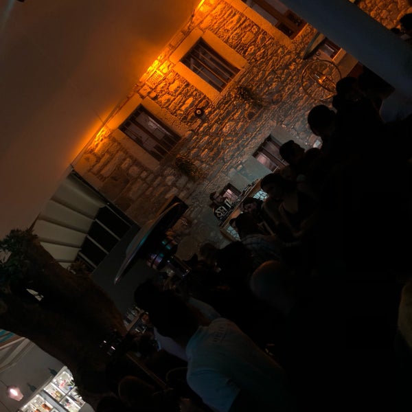 Foto tirada no(a) Küba Restaurant &amp; Lounge Bar por Hüseyin D. em 3/16/2019