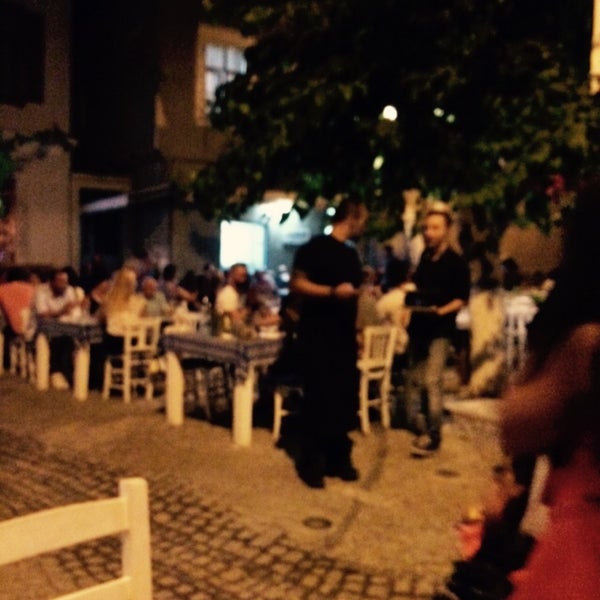 Photo taken at Küfe Hacımemiş by Uğur K. on 7/22/2015