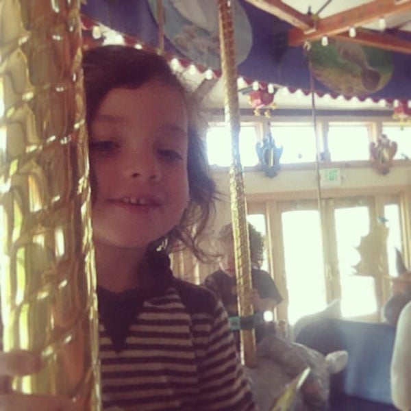 Foto diambil di Carousel Of Happiness oleh Nathan S. pada 6/11/2014