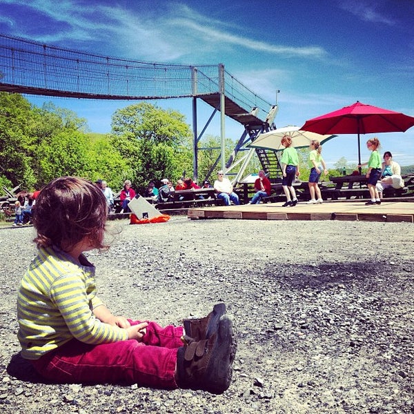 Big Walker Country Store Arts and Crafts Store