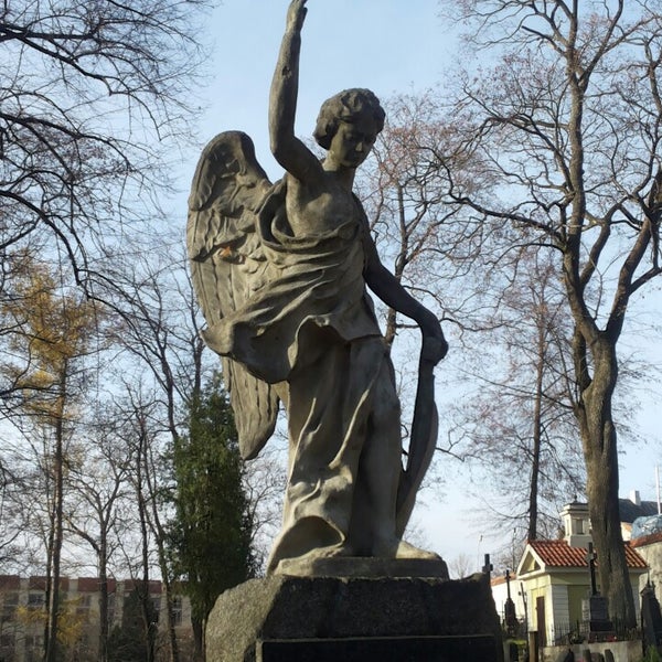 รูปภาพถ่ายที่ Bernardinų kapinės โดย Kornelija K. เมื่อ 11/2/2013