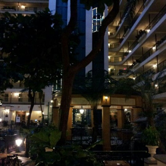 Photo taken at Embassy Suites by Hilton by Eric M. on 12/7/2012