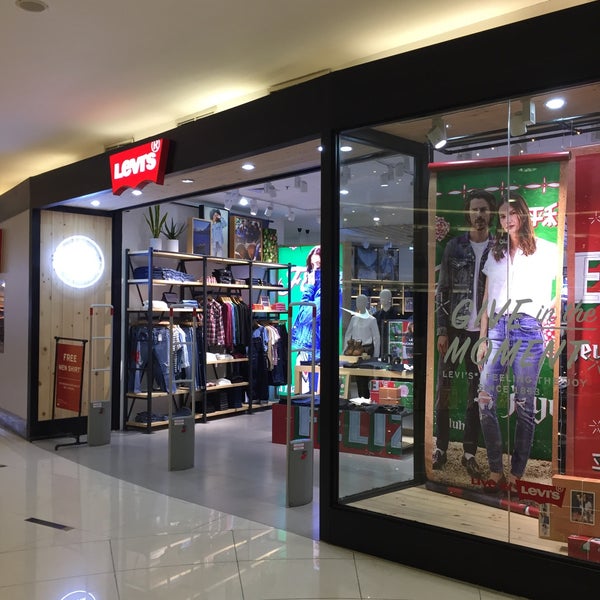 levis puri indah mall