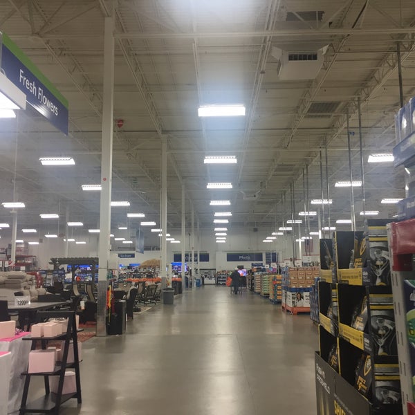 Photos at Sam's Club - 9 tips from 1397 visitors