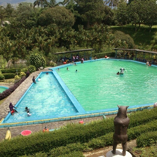 Foto Di Taman Angsa Sukabumi 2 Tips