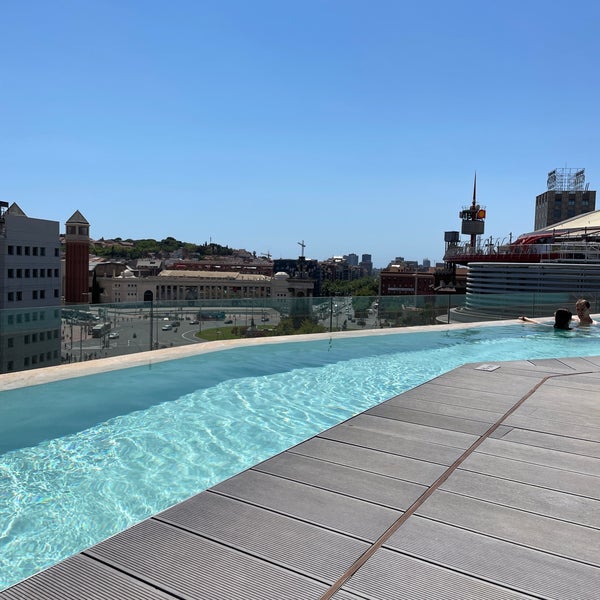 7/10/2021 tarihinde Peter R.ziyaretçi tarafından Piscina B-Hotel'de çekilen fotoğraf