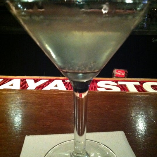 Foto tirada no(a) Esquire Bar &amp; Martini Lounge por Katie K. em 10/18/2012