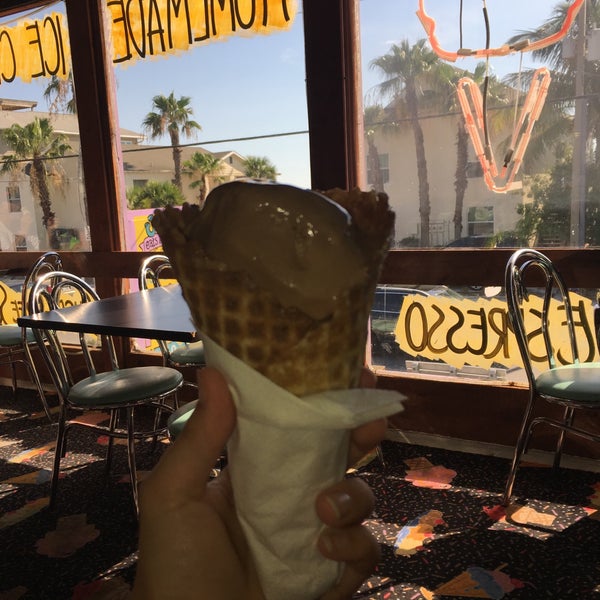 Joe's Eats And Sweets 219 Gulf Dr S