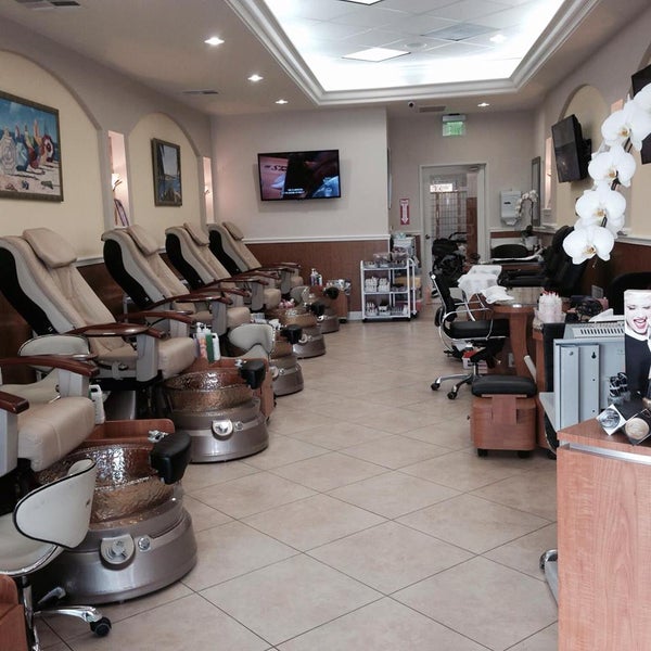 Newport Nails Nail Salon in Newport Beach