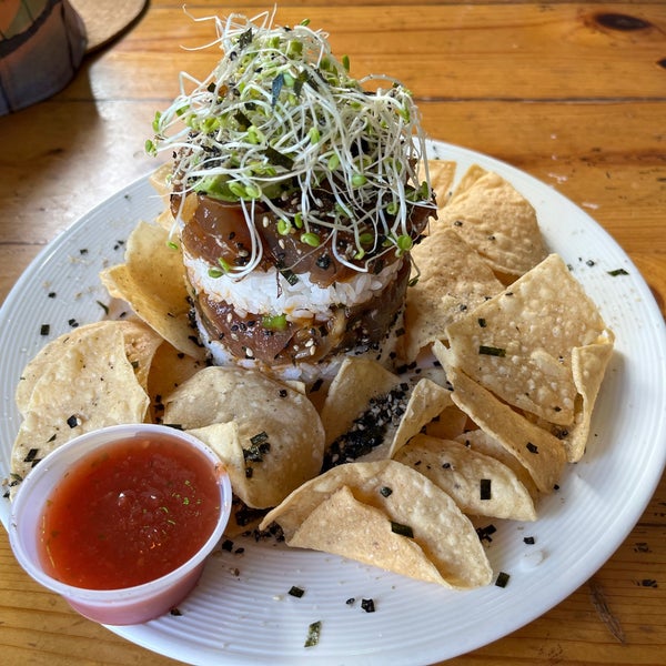 Tante's Fishmarket Restaurant & Bar 4 tips