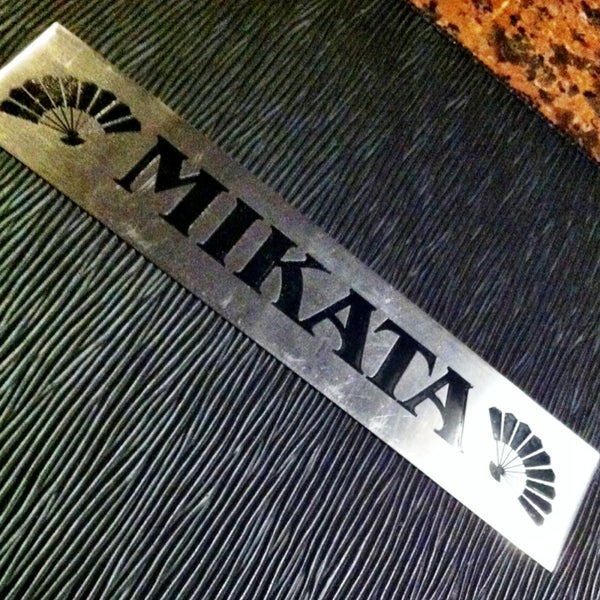 รูปภาพถ่ายที่ Mikata Japanese Steakhouse &amp; Sushi Bar โดย Jim H. เมื่อ 1/19/2013