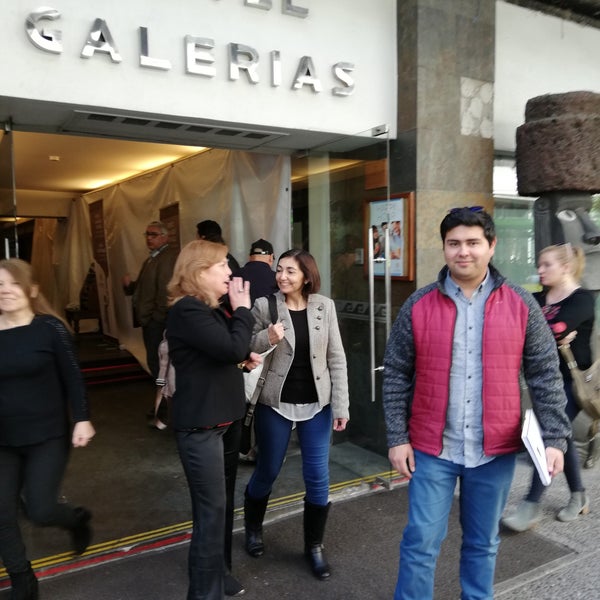 Снимок сделан в Almacruz Hotel y Centro de Convenciones пользователем J. Pablo V. 9/4/2018
