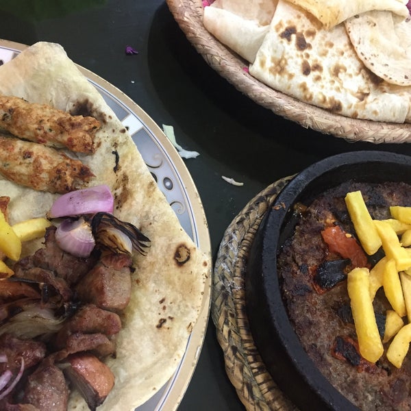 مطعم الشرقيات الجفر