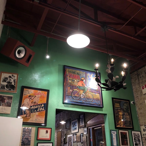 1/19/2020 tarihinde Domo N.ziyaretçi tarafından Güero&#39;s Taco Bar'de çekilen fotoğraf