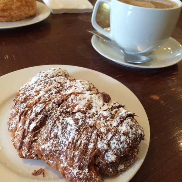 Quiet, quaint place with delicious almond croissants and beautiful French macrons