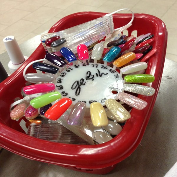 Ritz Nails 1 tip from 57 visitors