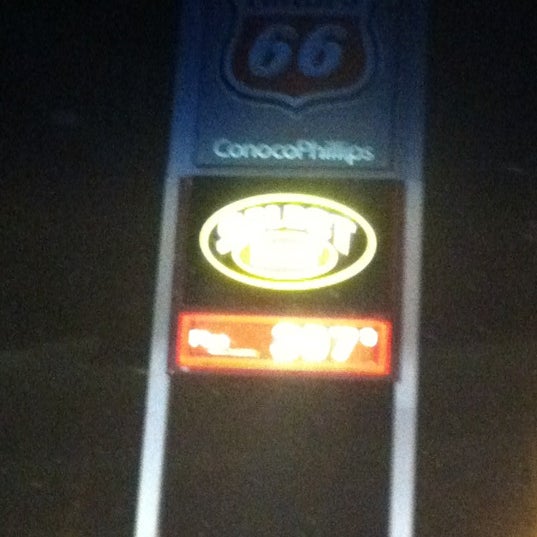 Select Mart (Phillips 66) Convenience Store in Southeast Omaha