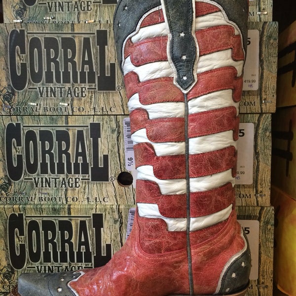 Mr. Hat's Boot Company Shoe Store in Nashville