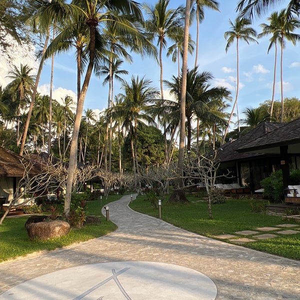 Photo taken at Nikki Beach Resort and Beach Club Koh Samui by H on 12/25/2022