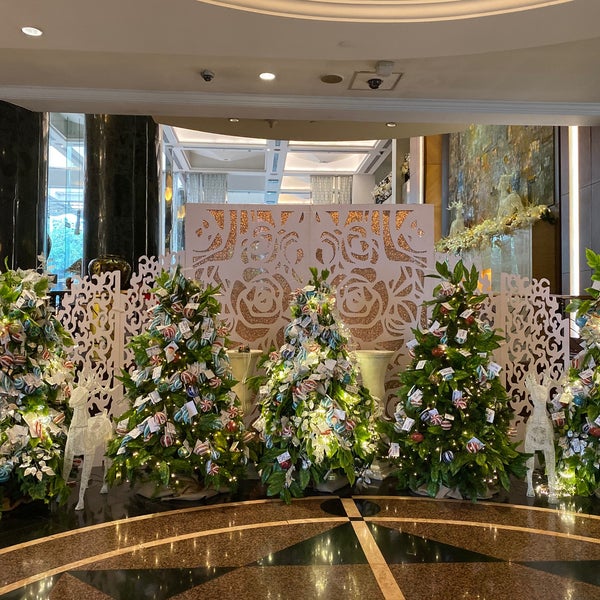 Photo taken at Diamond Hotel Philippines by Liza D. on 11/28/2019