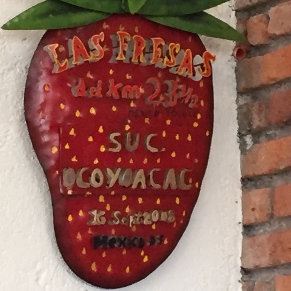2/25/2015에 Elizabeth P.님이 Las Fresas del Km. 23 1/2 Suc. Ocoyoacac에서 찍은 사진