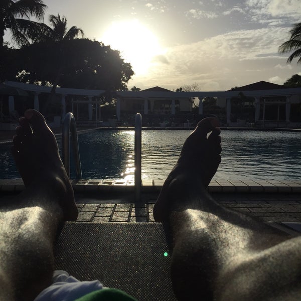 รูปภาพถ่ายที่ Livingstone Villas &amp; Resort Hotel Curacao โดย Richenel R. เมื่อ 6/23/2015
