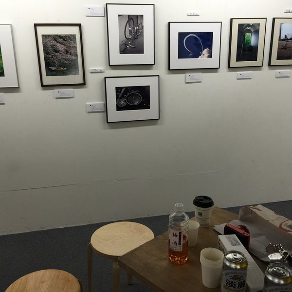 クロスロードギャラリー Crossroad Gallery Ferme Maintenant Galerie D Art