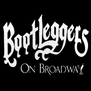 Das Foto wurde bei Bootleggers On Broadway von Bootleggers On Broadway am 11/19/2014 aufgenommen