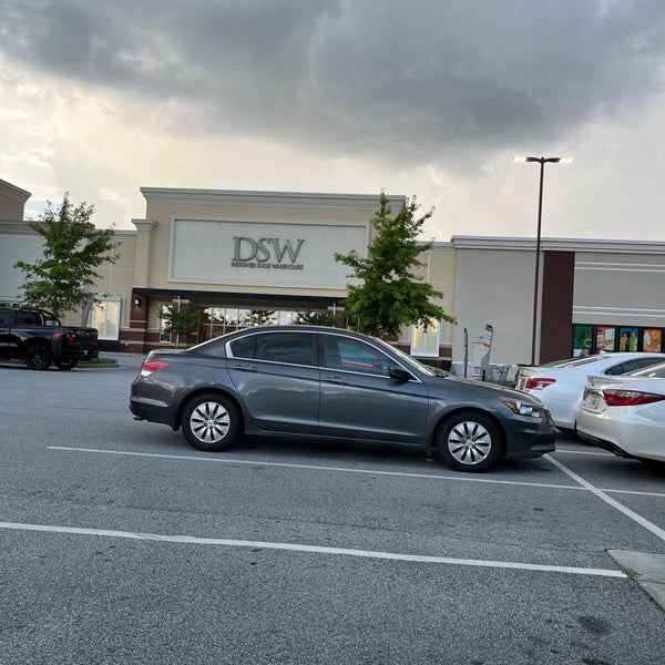 Dsw tucker deals