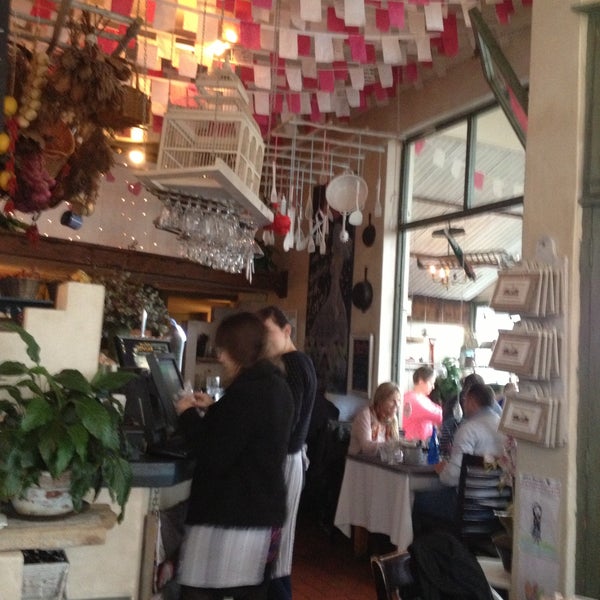 Ordinere kommentator Præsident The Sidewalk Cafe - Vredehoek - 37 tips from 491 visitors
