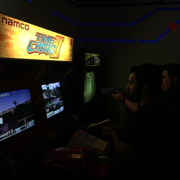 Photo taken at Arcade Odyssey by Fabian A. on 12/30/2015