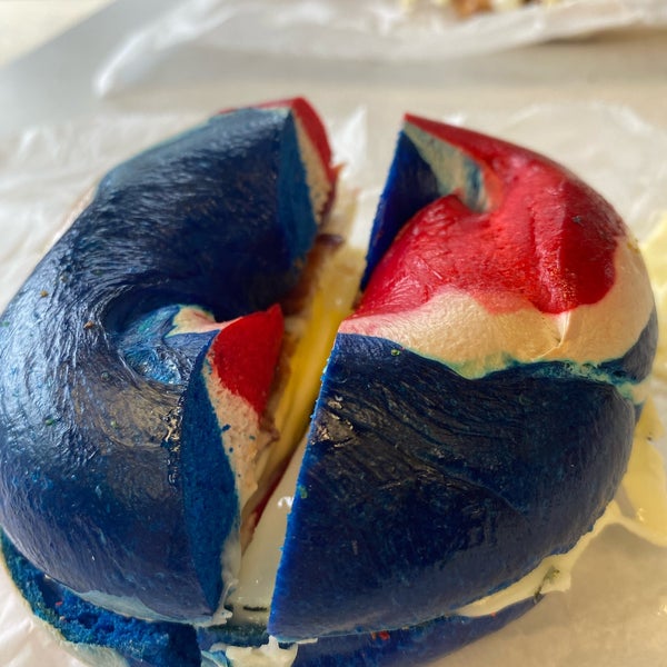 What a Bagel Bagel Shop in Downtown Nashua