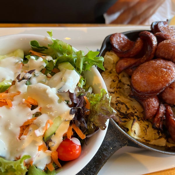 Brier Creek Beer Garden Bar al aire libre