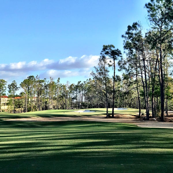 3/21/2018 tarihinde Ricky P.ziyaretçi tarafından Tiburón Golf Club'de çekilen fotoğraf