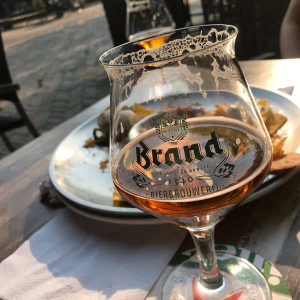 7/24/2018 tarihinde Johan O.ziyaretçi tarafından Grand Café Cheers'de çekilen fotoğraf