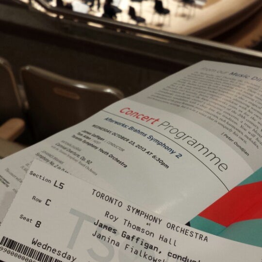 Foto diambil di Toronto Symphony Orchestra oleh Dayes W. pada 10/23/2013