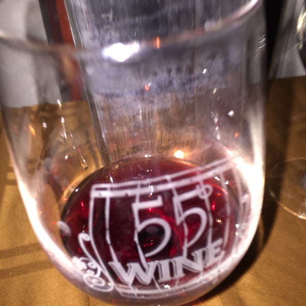 9/16/2015에 Christina S.님이 55° Wine Bar에서 찍은 사진