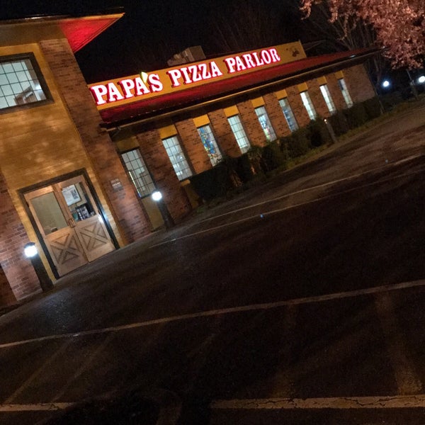 FNAF - Papa's Pizza Parlor 