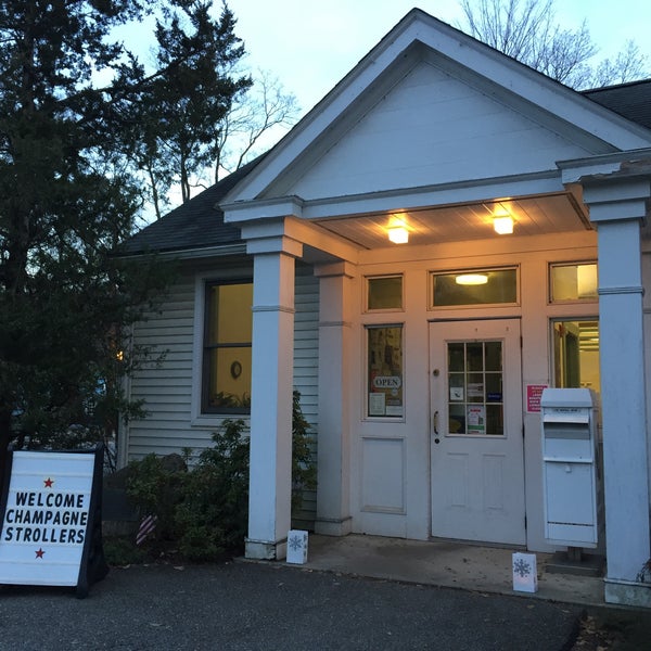 Kent Public Library - Kent, CT