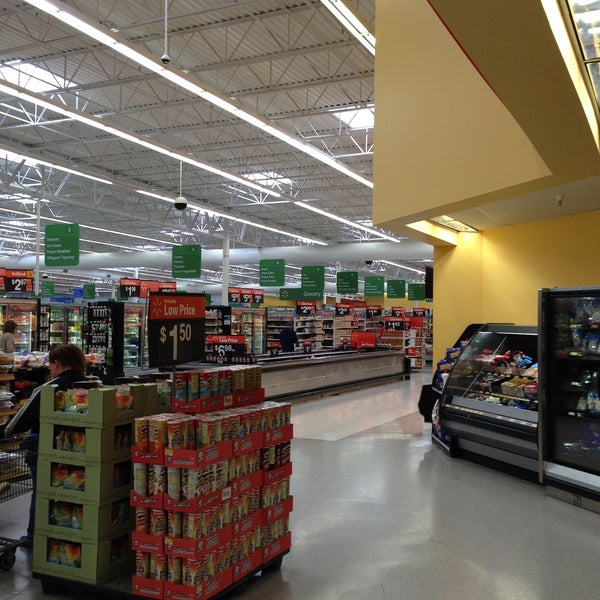 Walmart Supercenter 헤이스, KS