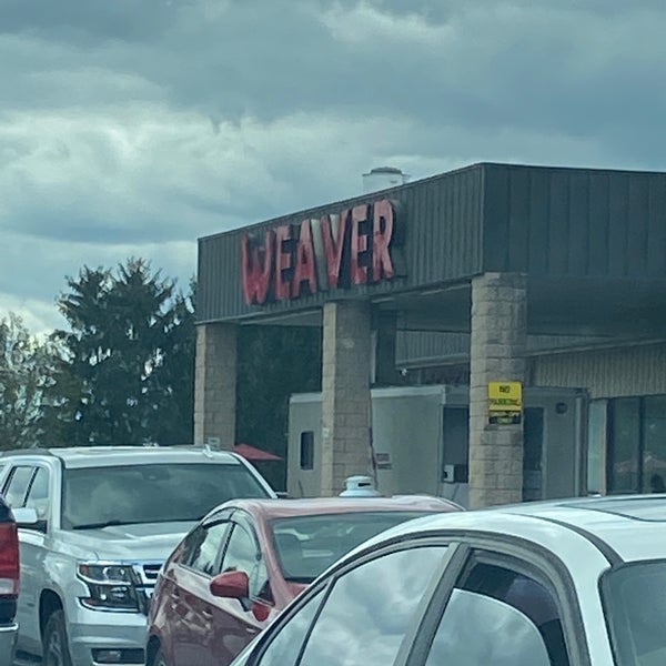 Weaver Market Grocery Store in Denver
