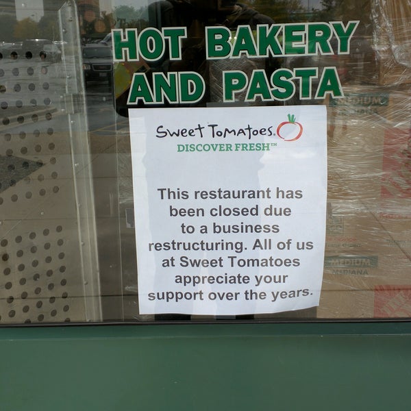 Sweet Tomatoes (Now Closed) Salad Restaurant in Schaumburg