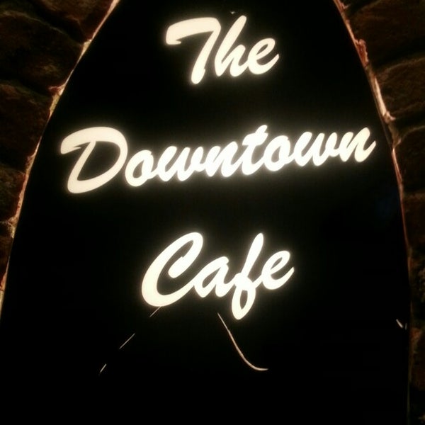 9/18/2013에 Ronald님이 The Downtown Cafe에서 찍은 사진
