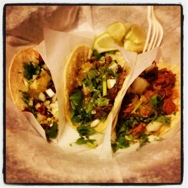Photo taken at Pinche Taqueria by Marco V. on 1/30/2013