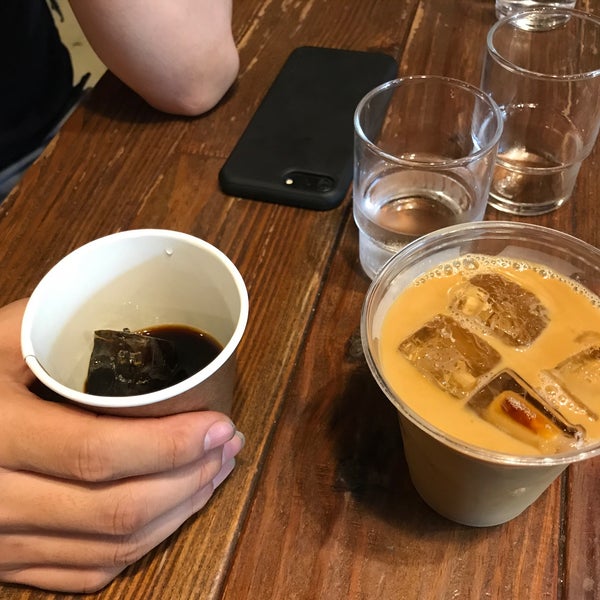 8/27/2017 tarihinde Jen O.ziyaretçi tarafından Blue Bottle Coffee'de çekilen fotoğraf