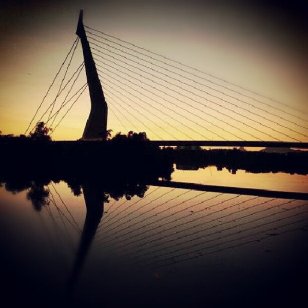 Universidade Federal do Rio de Janeiro (UFRJ) - University in Cidade ...