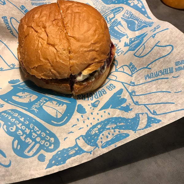 8/17/2018에 🐯님이 SB Burgers에서 찍은 사진
