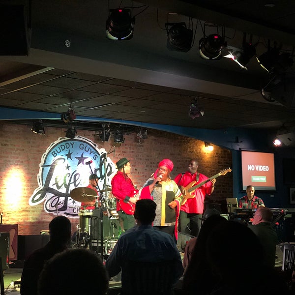 Photo taken at Buddy Guy&#39;s Legends by Hyein S. on 6/14/2018