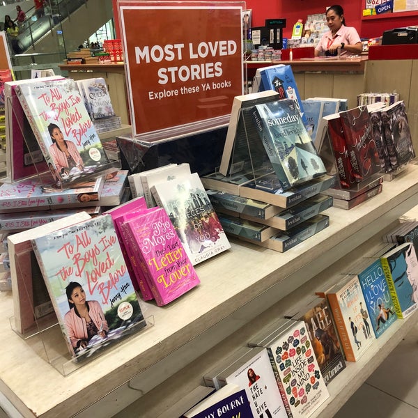 National Book Store SM Lanang Premier